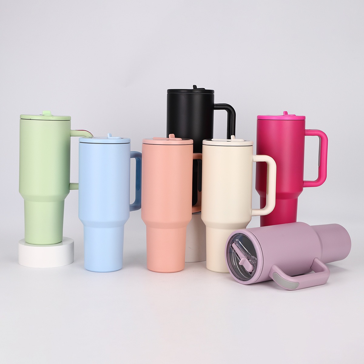 vacuum tumbler with handle